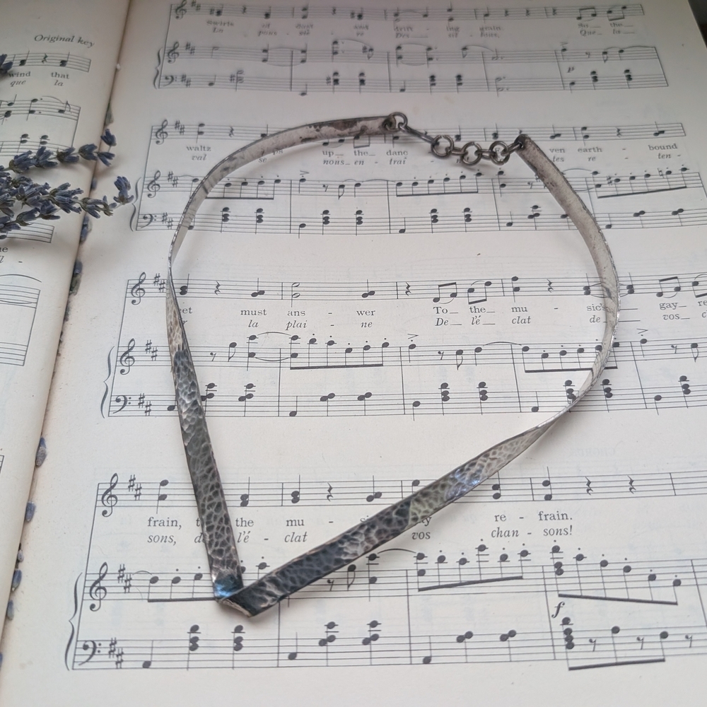 Vintage Silvertone Women's Necklace - Picture 7 of 8